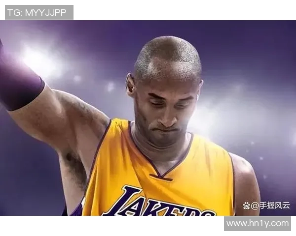 足球巨星科比离世震动全球球迷怀念传奇生涯与伟大贡献 足球巨星科比离世震动全球球迷怀念传奇生涯与伟大贡献