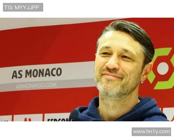 小辫子足球明星的成长之路与场上风采的完美结合